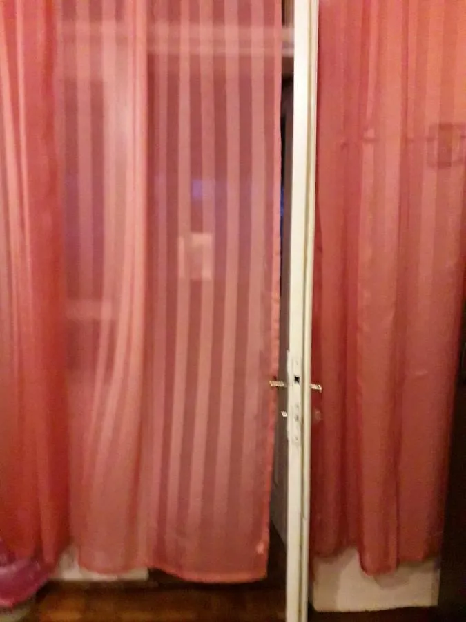 Lägenhet Red Room Kiev Ukraina